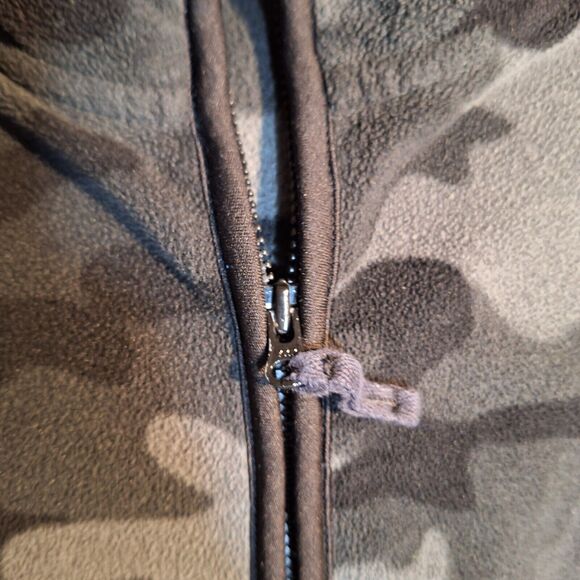 Uniqlo Youth 6 Fleece Camo Full Zip Jacket - Picture 6 of 12